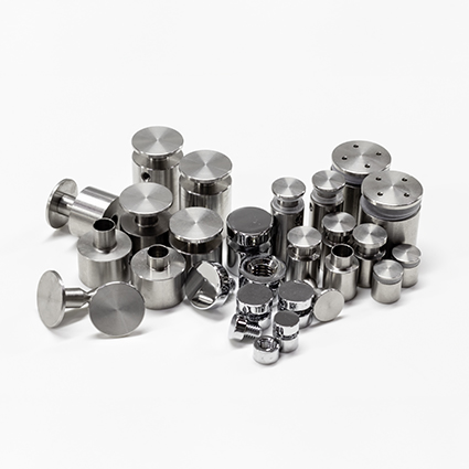 Abstandhalter im zerlegten und zusammengebauten Zustand Abstandhalter im zerlegten und zusammengebauten Zustand