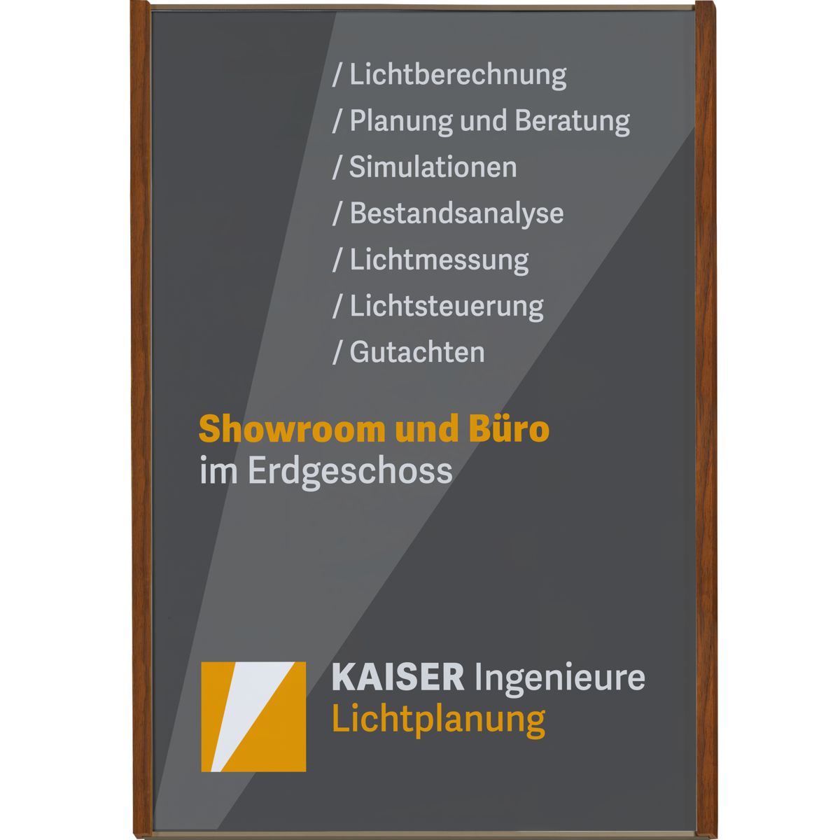Wandschild, Modell LMH, ~ DIN A3, Hochformat, Holzrahmen Nussbaum kombiniert mit bronzefarbenem Aluminium