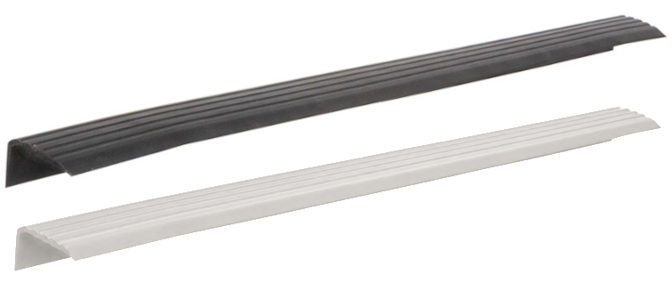 Stufenmarkierungsprofil aus PVC