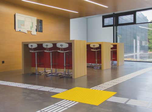 Taktiles Leitsystem in der Cafeteria Taktiles Leitsystem in der Cafeteria