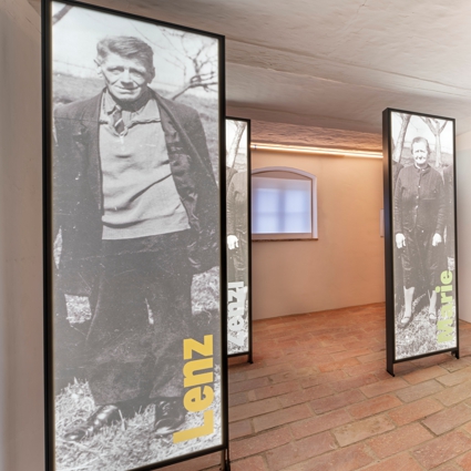 Oberzeitlbach Moedel Leuchtkästen