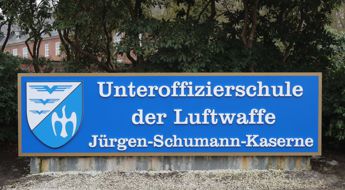 Kasernenschild als Aufsteller Kasernenschild als Aufsteller