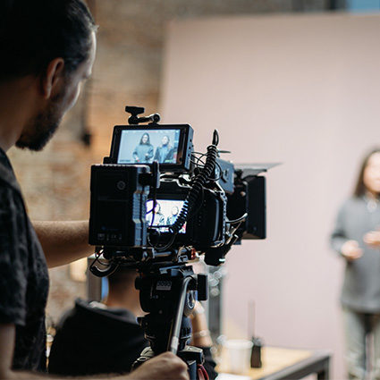 Moedel Amberg Werk II Produktvideos Kamera Moedel Amberg Werk II Produktvideos Kamera