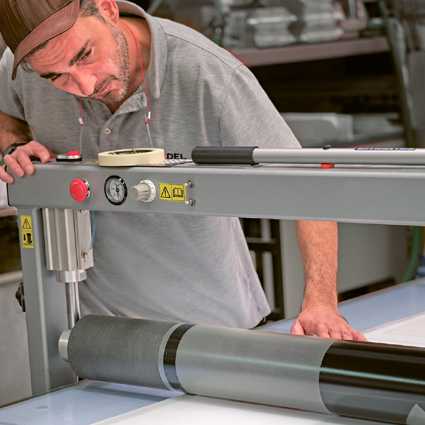 Moedel Karriere Druck