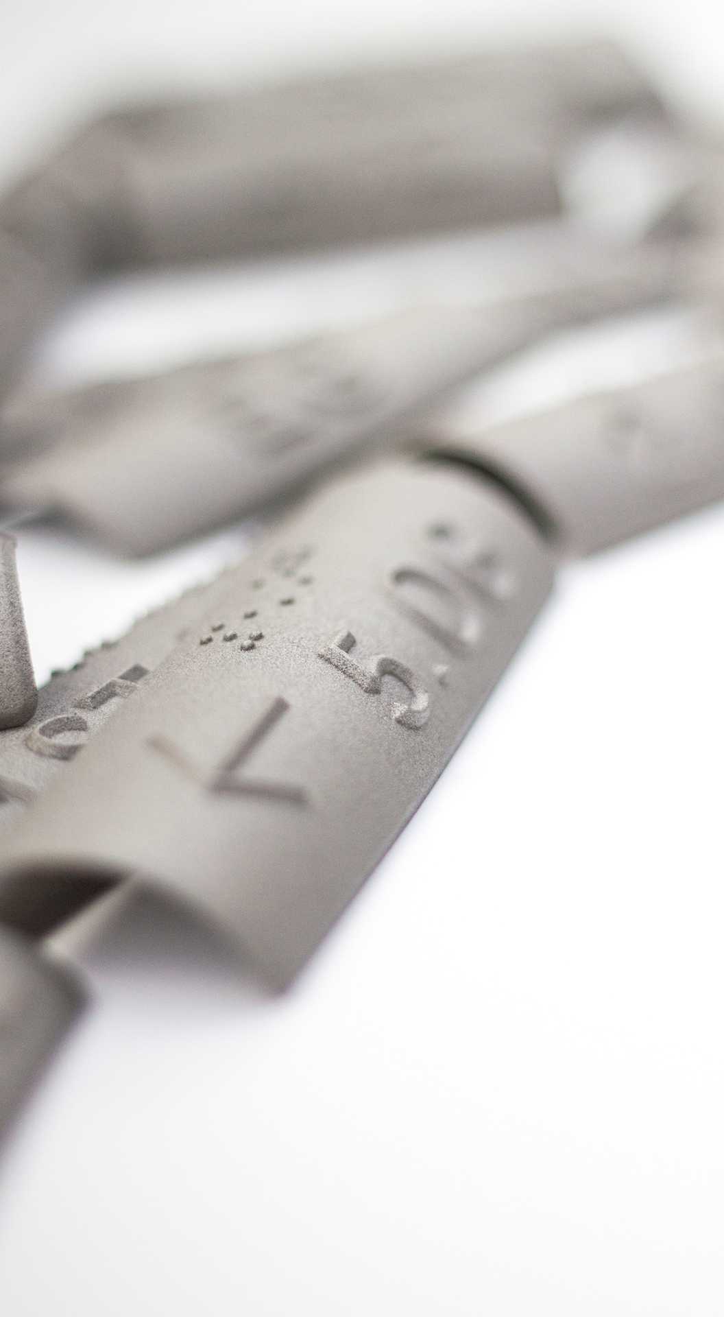 Taktile Handlaufschilder Made in Germany