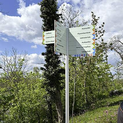 Schilder Landesgartenschaugelände Wegweiser Schilder Landesgartenschaugelände Wegweiser