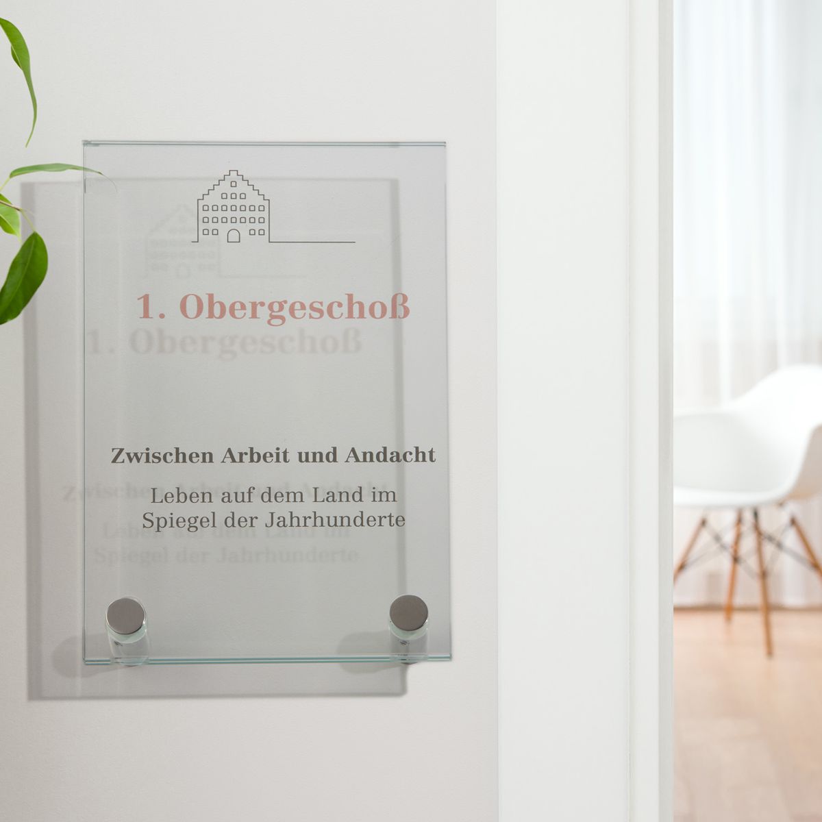 Türschild, Modell Galerie, ESG, 200 x 130 mm (H x B), 2 Abstandhalter (15 mm Wandabstand, mit Schraube)